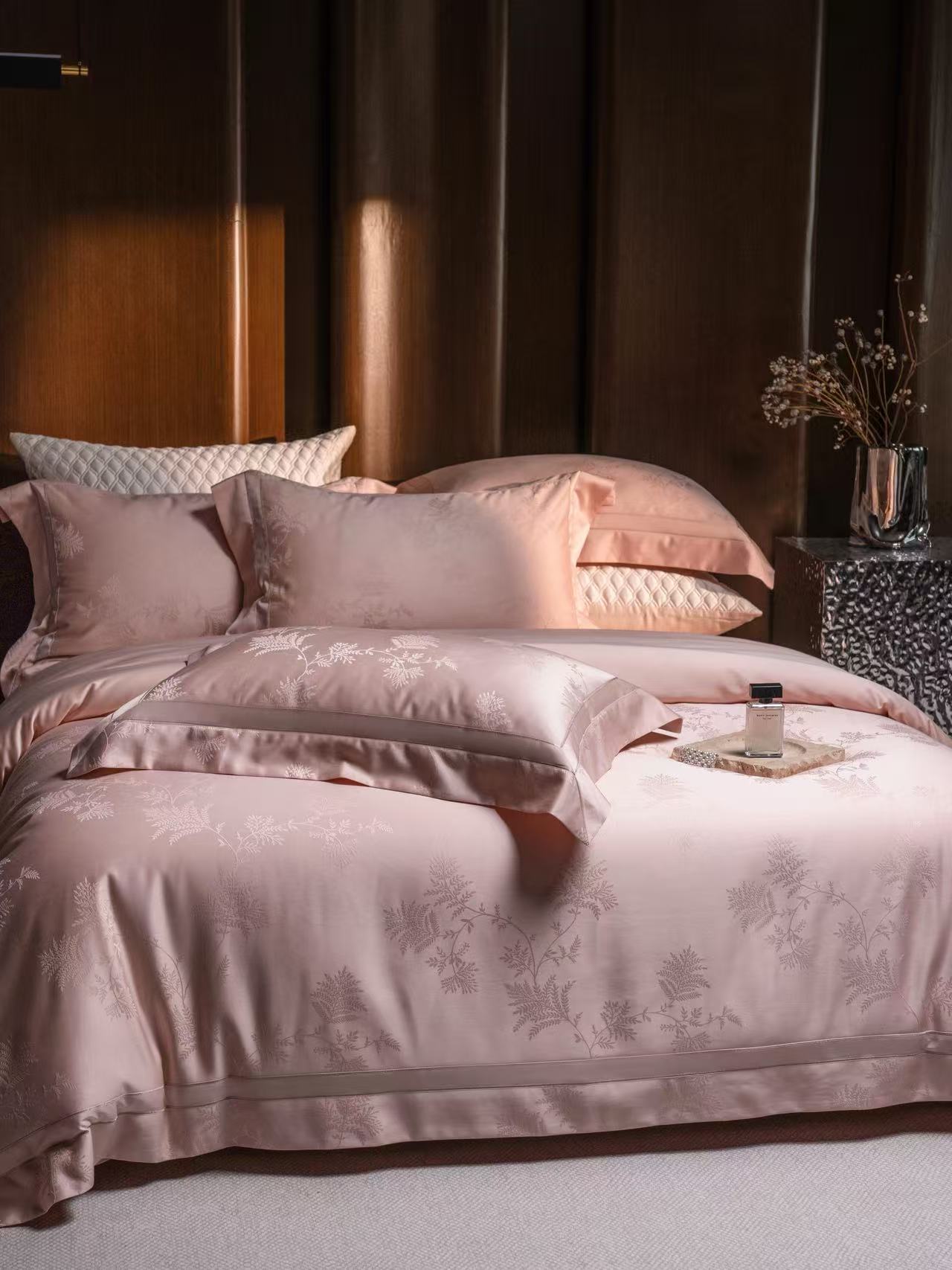 럭셔리 핑크 플로럴 자카드 침구 세트, 이불 커버 세트 - Luxury Home Textiles Usa 리뷰 및 가격