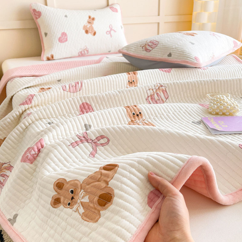 A급 밀크 벨벳 퀼팅 프린트 매트리스 럭셔리 만화 패턴 - Luxury Home Textiles Usa 리뷰 및 가격