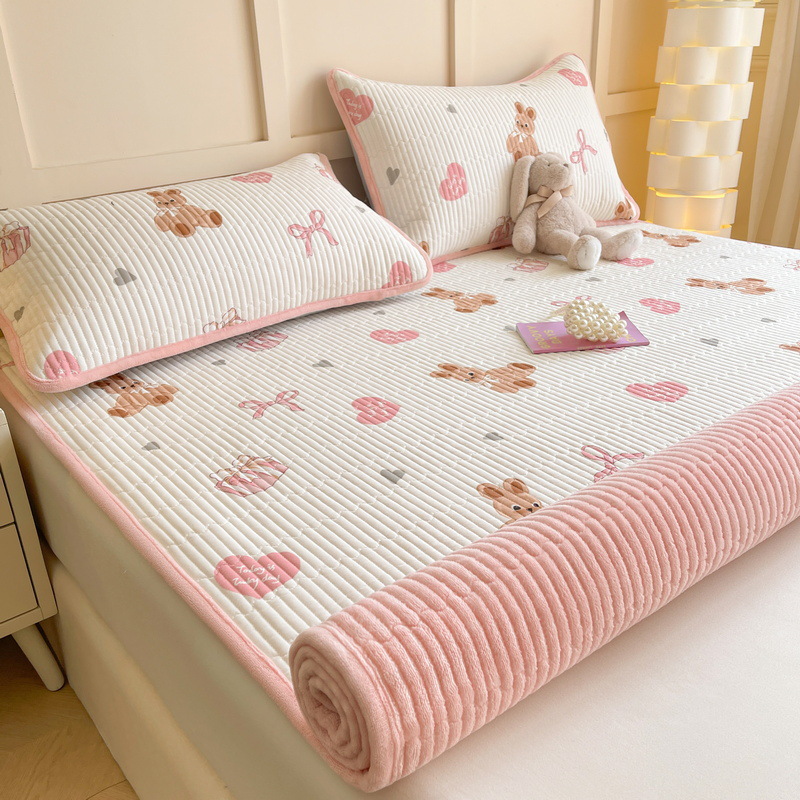A급 밀크 벨벳 퀼팅 프린트 매트리스 럭셔리 만화 패턴 - Luxury Home Textiles Usa 리뷰 및 가격